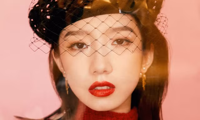 Sau bê bối "tiểu tam", Mạnh Mỹ Kỳ bị Cnet đào lại loạt khoảnh khắc tranh cãi trong quá khứ