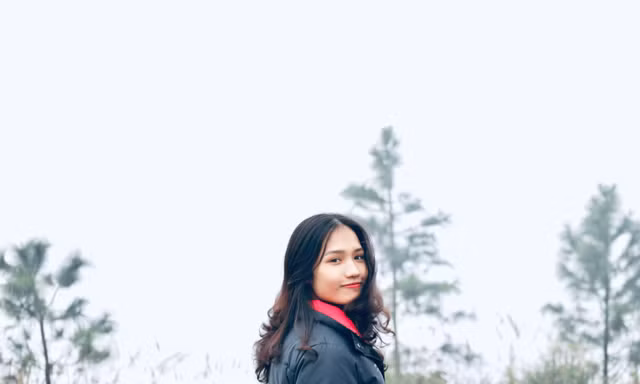 Hành trình đi tìm miền đất mới của cô nàng 'Máu pha xăng'