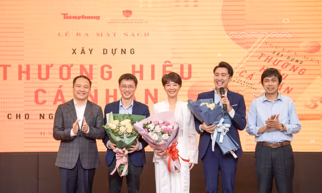 Độc giả trẻ hào hứng với ‘Xây dựng thương hiệu cá nhân cho người làm kinh doanh’