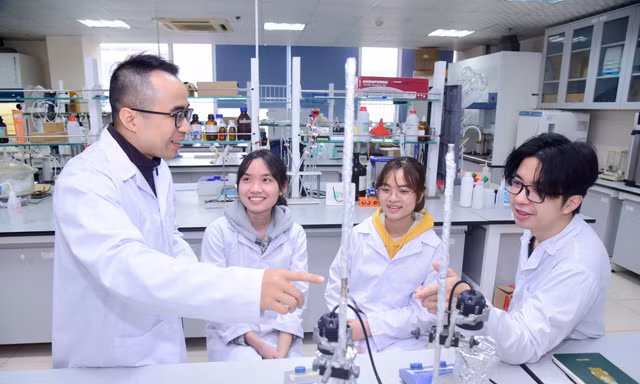 Tuyển sinh đại học của USTH năm 2025: Những điểm mới quan trọng thí sinh cần lưu ý