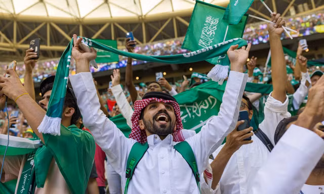 Châu Á ở lượt trận thứ nhất vòng bảng World Cup: Bất ngờ Ả Rập Xê Út, Nhật Bản