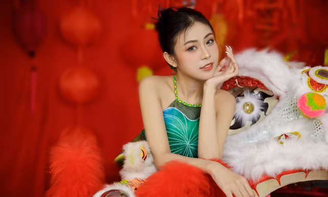 Ngắm nhìn ‘Sắc màu đón Xuân’ của nữ sinh đến từ ‘thành phố hoa’ Sa Đéc