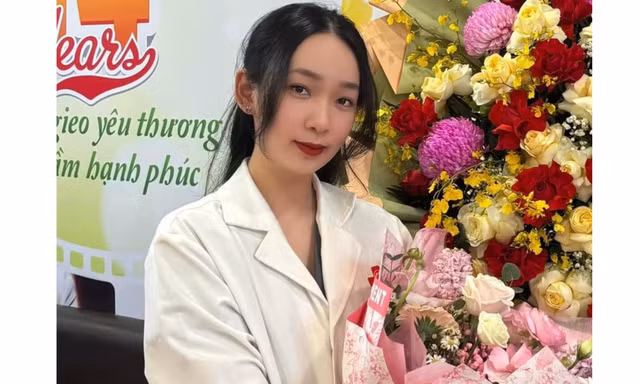 Chuyên viên phôi học - người đem lại hạnh phúc cho nhiều gia đình 