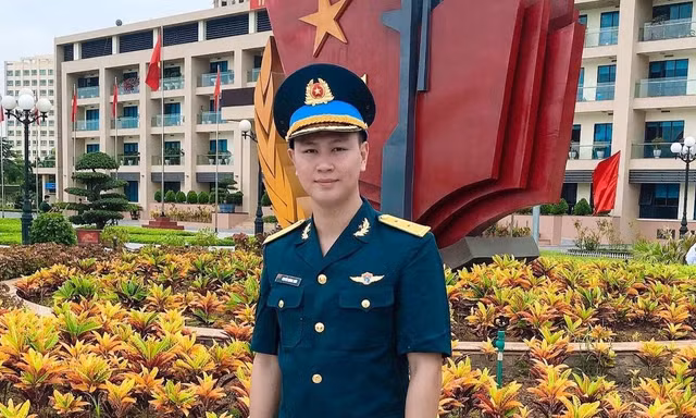 Gác lại nỗi đau riêng để làm tròn nghĩa vụ với Tổ quốc
