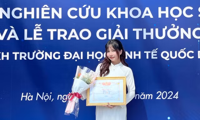 Nữ sinh NEU và hành trình chinh phục nghiên cứu khoa học: Điều quan trọng là không từ bỏ