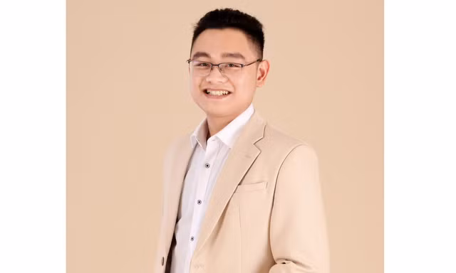 Nam sinh ngành Y lan tỏa niềm tự hào về lịch sử dân tộc qua dòng nhạc đỏ