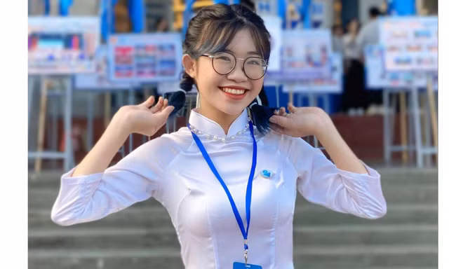 Phó Chủ tịch Hội Sinh viên Trường Đại học Kinh tế Quốc dân đạt giải thưởng Sao Tháng Giêng