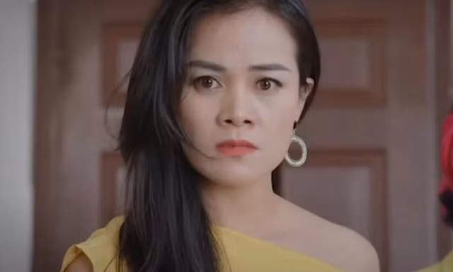 Thu Hà - chị chồng 'Thương ngày nắng về': Ngoài đời tôi hiền lắm, không ghê gớm như phim