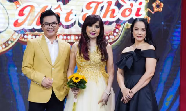 Danh ca Bảo Yến chạy show bằng…xích lô, trải lòng về mối tình với ông xã Quốc Dũng