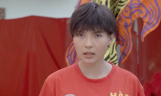Thúy Diễm chơi lớn với tạo hình tomboy cùng ông xã Lương Thế Thành 'đại náo' màn ảnh nhỏ 