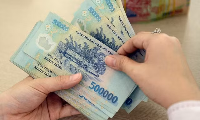 Chi tiết bảng lương công chức áp dụng từ ngày 1/7/2023