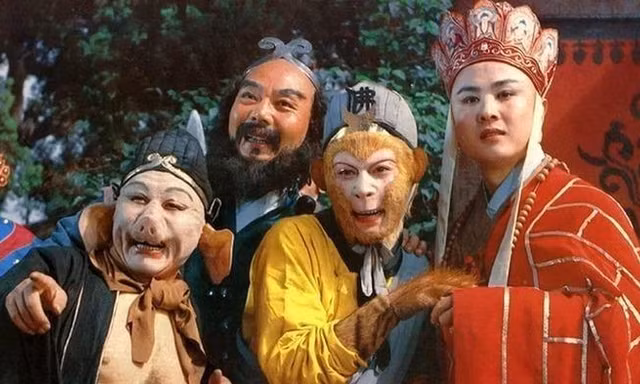Dàn sao 'Tây du ký 1986' bám víu hào quang