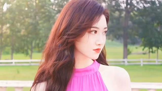Tình trạng của Cảnh Điềm sau vụ bị bạn trai cũ gán nợ bằng clip nóng