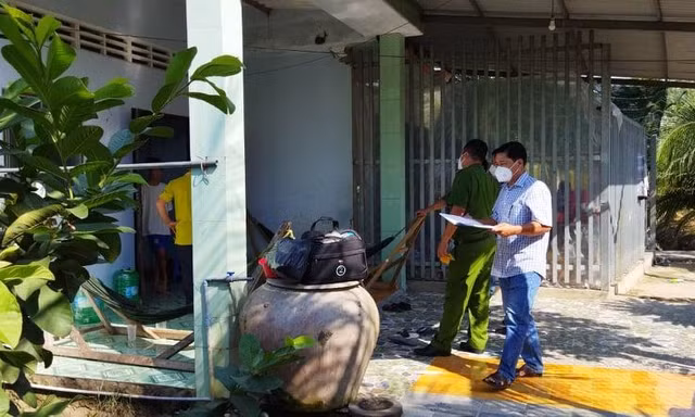 Sát hại 2 dì cháu, nghi phạm tự tử bất thành