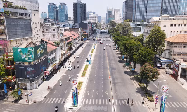 Một đoạn đường trung tâm TPHCM cấm xe lưu thông trên làn ô tô trong 9 ngày 