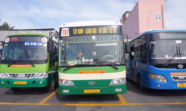 Từ hôm nay, điều chỉnh thời gian, lộ trình một số tuyến xe buýt ở TPHCM 