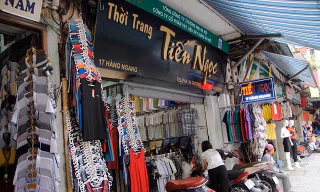 Nhà 17 Hàng Ngang (Hà Nội).
