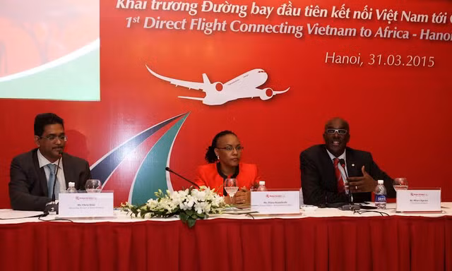 Kenya Ariways và sứ quán Kenya tại Hà Nội họp báo khai trương đường bay Hà Nội- Nairobi 