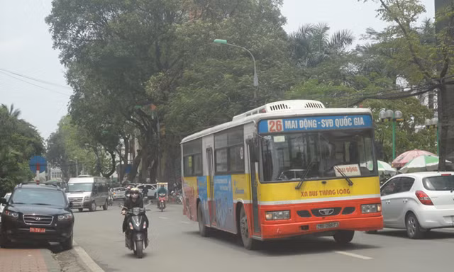 Chiều xuôi lấn làn chiều ngược