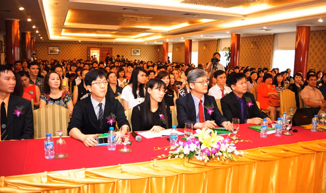 Thẩm mỹ JW Hàn Quốc tổ chức Hội thảo Công nghệ thẩm mỹ Hàn Quốc 2015 ngày 29/11/2014 tại Hà Nội.