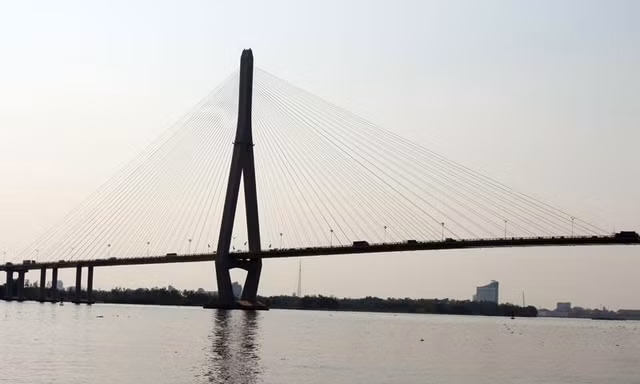 Cần Cần Thơ, nơi nghi can Tài tự vẫn sau khi đâm bạn gái 