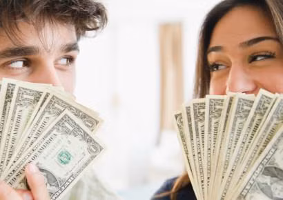 Muốn sớm giàu có, Gen Z cần bắt đầu suy nghĩ về tiền và những quy tắc của nó ngay từ giờ