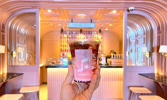 Địa điểm check-in không thể bỏ qua: 5 quán café "sống ảo" đẹp nhất Bangkok
