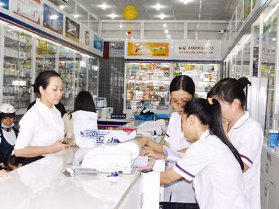 Hiểm họa từ thuốc giả