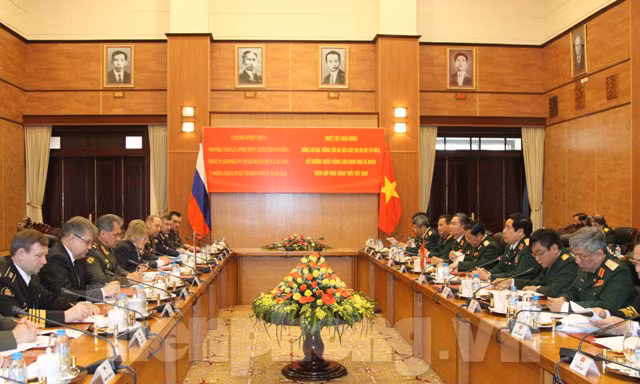 'Năm 2013 mở trang sử mới của hải quân Việt Nam'