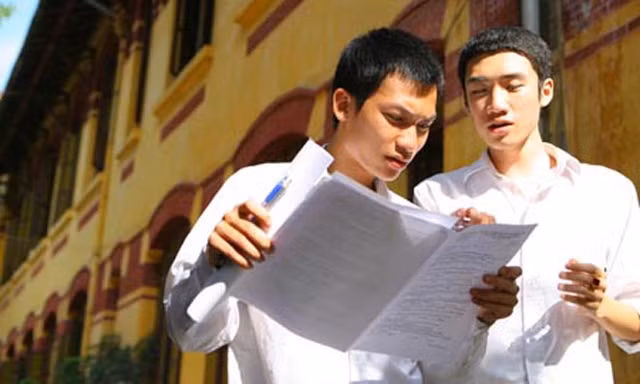 Nhiều trường đại học ở TPHCM công bố tỷ lệ chọi