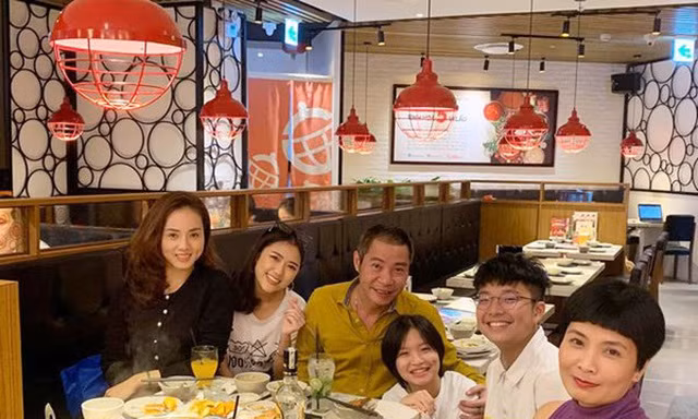 NSND Công Lý: 'Tôi cảm động vì sau ly hôn, hai vợ đầu cư xử rất văn minh'