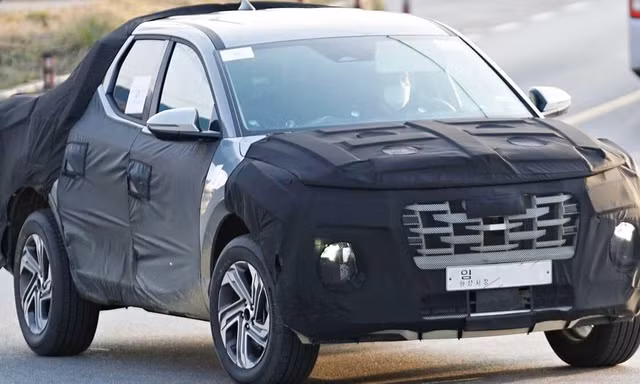Bán tải Hyundai Santa Cruz lộ ảnh chạy thử mới