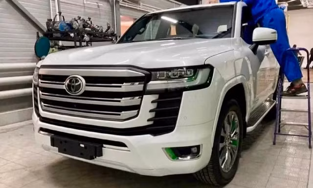 Lộ ảnh thực tế Land Cruiser thế hệ mới