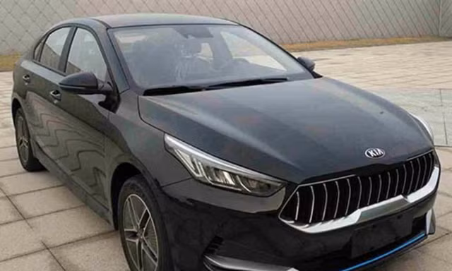 KIA Cerato dành cho thị trường Trung Quốc có ngoại hình 'cực chất'