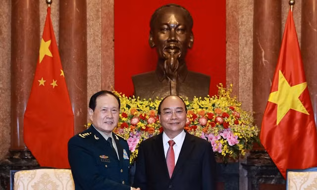 Chủ tịch nước Nguyễn Xuân Phúc tiếp Bộ trưởng Bộ Quốc phòng Trung Quốc