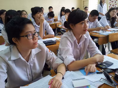 Ngành y dược 'lên ngôi'