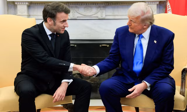 Nhà Trắng giải thích về vết bầm tím trên tay Tổng thống Trump
