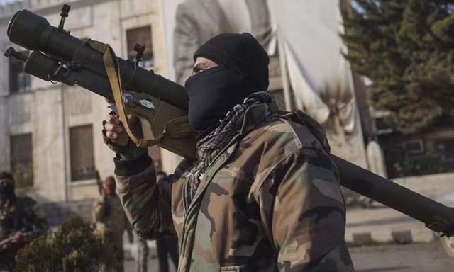 Tình hình Syria căng thẳng, các phiến quân tiến vào thủ đô Damascus