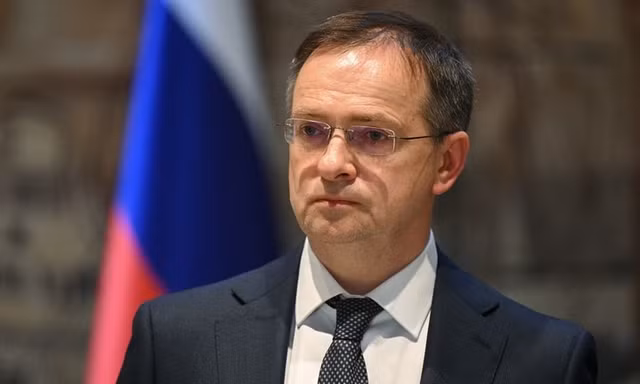 Trưởng phái đoàn đàm phán Nga và gia đình bị đe dọa