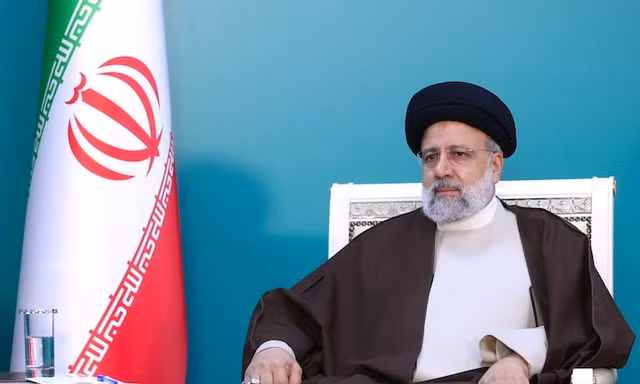Tìm kiếm chiếc trực thăng gặp nạn của Tổng thống Iran: Hy vọng mờ dần, người dân thành tâm cầu nguyện