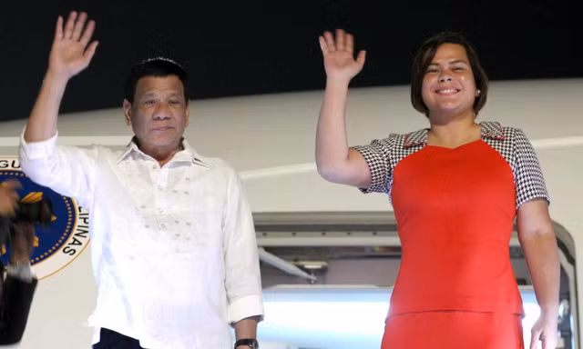 Ông Duterte và con gái - Thị trưởng thành phố Davao. Ảnh: ABC-CBN