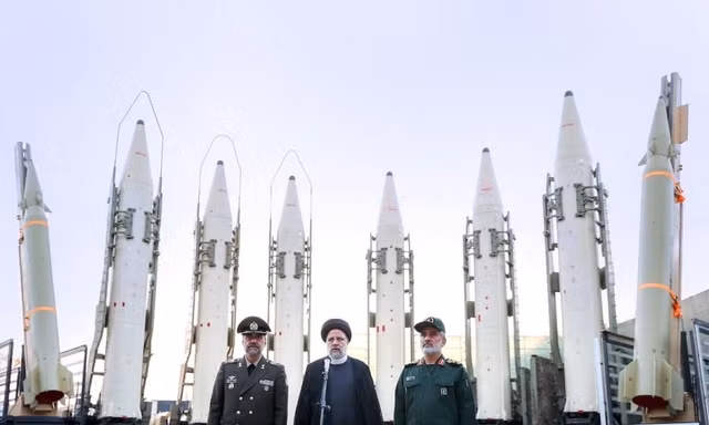 Chuyên gia nói Iran khó đáp trả Israel vì mất nhiều tướng quân đội