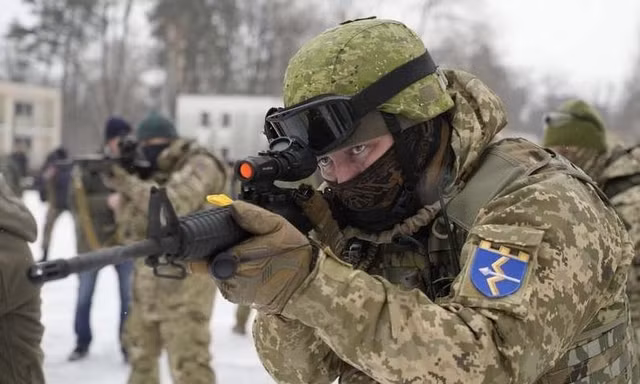 Ukraine bất ngờ thay chỉ huy Lực lượng Phòng vệ lãnh thổ