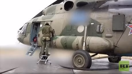 Ukraine bị cáo buộc mua chuộc phi công Nga để cướp trực thăng tác chiến điện tử Mi-8MTPR-1
