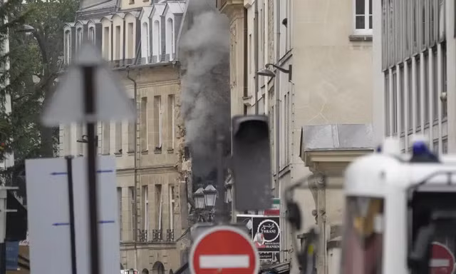 Nổ lớn tại học viện thời trang ở Paris, hàng chục người bị thương