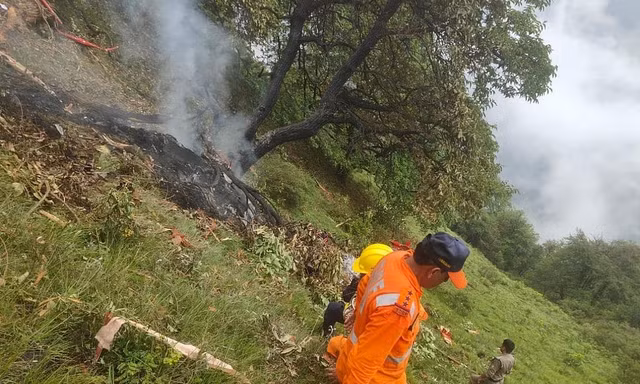 Rơi trực thăng ở Ấn Độ, không ai sống sót