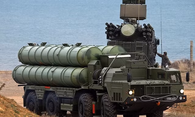 Ukraine tuyên bố vô hiệu hóa hệ thống phòng không Nga ở Crimea