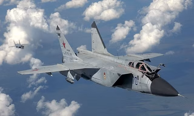 Xung đột Nga - Ukraine ngày 21/12: MiG-31 Nga xuất kích, báo động vang khắp Ukraine