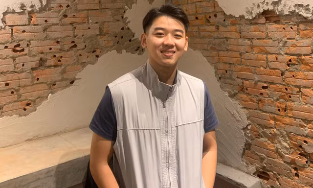 Võ Chí Thông không chỉ khỏi bệnh mà còn trở thành thủ khoa đầu ra. Ảnh: NVCC