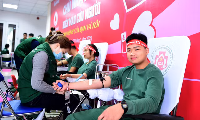 Lan tỏa nghĩa cử cao đẹp Chủ Nhật Đỏ tại Học viện Hậu cần 